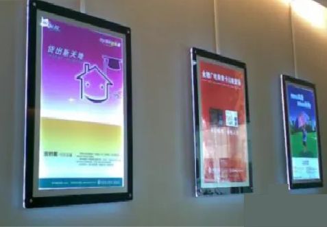  普格什么是超薄灯箱?