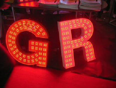  普格LED发光字有哪些优势？